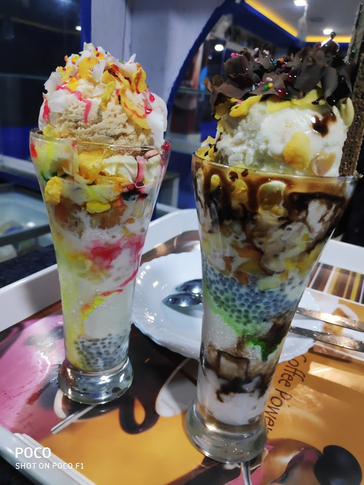 AMUL ICE CREAM PARLOUR